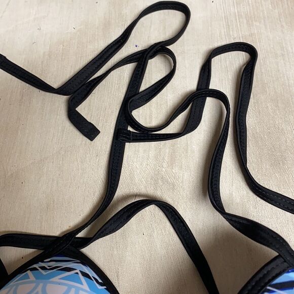 Charmleaks Tribal Print Padded Cups String Bikini Swimsuit Medium - Picture 6 of 8